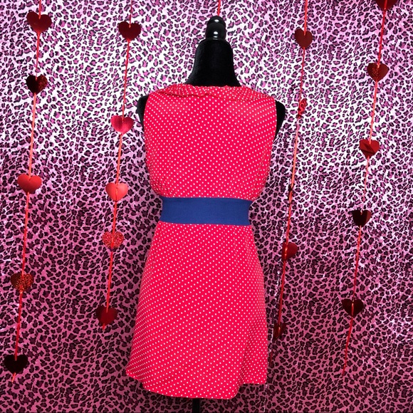 Red dress with white polka dots - Picture 2 of 5